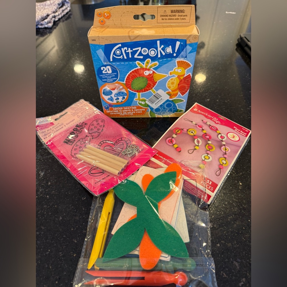 4 Assorted Craft Sets